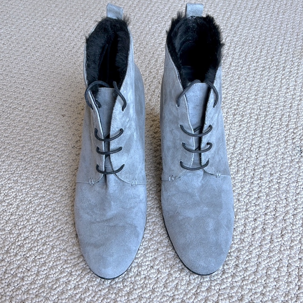 Ukies Suede Fur-Lined Wedge Ankle Boots Size 9